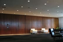 DOWN-Lounges