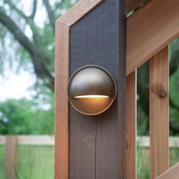 Pucklight-Outdoor_Areas