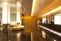 DOWN_Lobby_1-Hotels