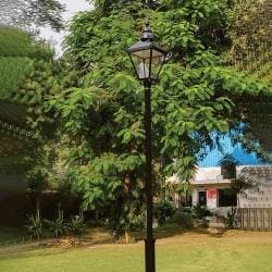 Post_Top_Lantern-Gardens